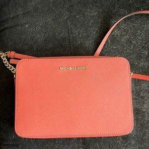 Michael Kors Crossbody with matching wallet